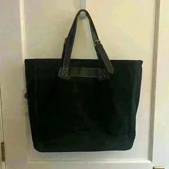 Black tote - Picture 5 of 7